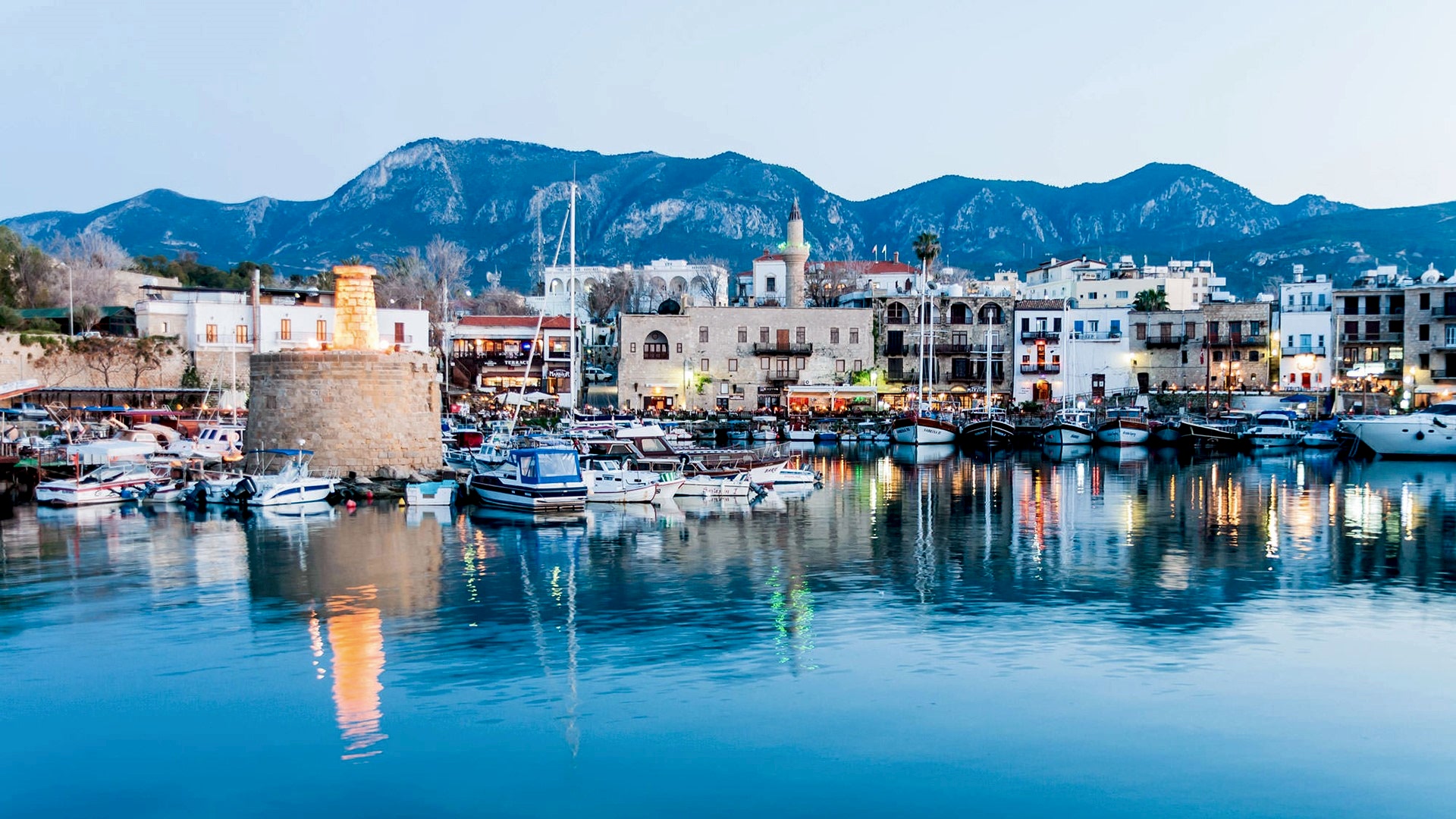 Girne bölgesindeki Dershane / Eğitim Merkezi alanında hizmet sağlayan firmaları görüntüleyin.